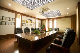 試驗箱設備廠家 高低溫交變濕熱箱廠家