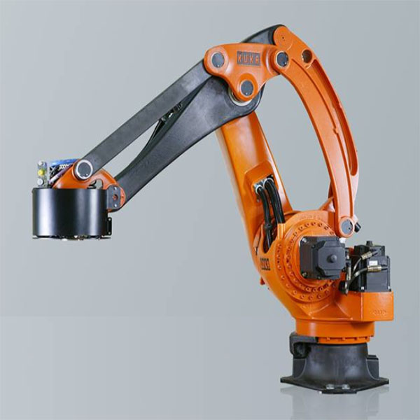KUKA KR 40 �C���˱��B�S��