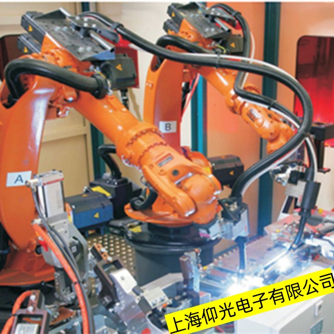 ͨ��FANUC�l(f��)�ǿ�M-710iC-12L�C���˾�·�p�Ĺ��ϾS��